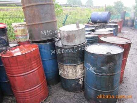 高價回收各類工業廢油，環保與收益兼得